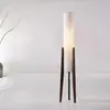 Estilo Japonés Silencioso Viento Retro Atmósfera Zen Sala de Estar Dormitorio Sofá de Diseñador Lámpara de Piso Nueva China de Nogal