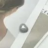 Botão de Metal Vazado com Pérola e Diamante Inlaid Estilo Chanel para Casaco Suéter Acessórios Decorativos de Moda Fivela