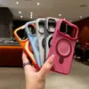 Compatible con iPhone 18 Pro Max, funda de teléfono magnética colorida con soporte, cubierta protectora Apple 17 con agujeros transpirables y tacto de piel 15