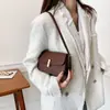 Bolso Cuadrado Pequeño de Moda Bolso de Hombro Retro Popular Versátil Bolso de Axila Texturizado para Viajar Bolso de Mujer