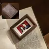 Marco de Foto para Identificación Polaroid con Ensamblaje de Madera Maciza, Madera de Nogal, Imán sin Clavos para Refrigerador, Marco de Foto al por Mayor, Mini de Madera Maciza