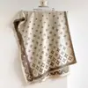 Bufanda jacquard de estilo vintage, elegante, con patrón de diamantes, un chic chal corto con borlas, calentador de cuello cálido para mujer otoño/invierno 2026