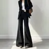 Naranja joven # Jeans holgados para mujer, ligeramente acampanados, con un efecto favorecedor y adelgazante, diseñados para cubrir las piernas, elegantes, casuales, versátiles y de largo completo