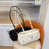 Bolsa Baguete Doce de Bolinhas Única para Mulheres 2026 Nova Moda Bolsa de Ombro/Axila com Laço Bolsa de Mão Versátil