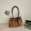 Bolso Tote de Hombro Individual para Viajes con Puntos, Retro de Gran Capacidad Moderno para Mujer 2026 Nuevo Bolso Tote Casual con Lazo