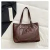 Bolso Grande de Patrón de Cocodrilo Transfronterizo para Mujer 2025 Nuevo de Moda Versátil Bolso de Hombro Portátil Bolso de Mano para Viaje