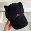 Boné Azul de Baseball com Orelhas de Gato, Aba Larga, Bordado de Letras e Design de Bico Aprofundado para Meninas