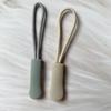 Fabricante de Tirador de Cremallera Cabeza de Renacuajo En Stock Cuerda de Poliéster Negro Colorido Cabezal de Cremallera de 2 mm Tirador de Cremallera Cordón para Tirar del Cabezal de Cremallera Excelente Precio