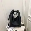 Bolso Grande de Mujer 2026 Nueva Moda de Primavera Bolso de Hombro Versátil Bolso Cruzado Tipo Cubo Bolso para Viaje Madre e Hija