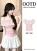 Conjunto Pequeño Único y Hermoso Estilo Coreano, Falda Corta Blanca Floral de un Hombro, Conjunto de Dos Piezas Muy Atractivo y Hermoso para Mujeres en Verano