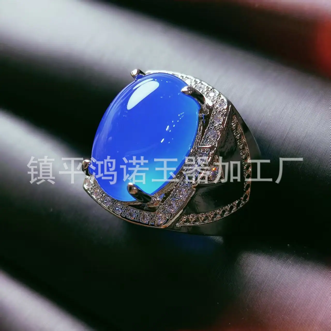 微信图片_20251217092546_2709_256.j