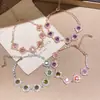 Pulsera Retro Francesa Colorida con Pedrería Dopamina Pulsera de Lujo Ligero con Sensación de Alta Gama Estilo Corte Retro Joyería de Mano de Nicho para Mujeres