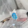 Versa TikTok Novo Verão Inicial Caibao Luxo Leve Presente de Namorada Menina Rosa Fofo e Puro Pingente Versátil