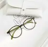 Gafas de montura pequeña marrón para alta graduación para niñas, montura de gafas para miopía para cara lisa, gafas ultraligeras estilo ojo de gato coreano para mujeres con graduación