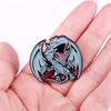 Insignia de metal de dragón blanco de ojos azules personalizada del anime japonés Yu-Gi-Oh, insignia de esmalte pintada a mano, personalizada, fábrica Fama