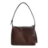 2026 Nova Bolsa de Ombro Único em Camurça Retrô Feminina Outono/Inverno High-End com Toque Relaxado Bolsa de Axila Versátil Bolsa Transversal