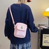 2025 Nuevo Bolso Pequeño Japonés y Coreano Fresco y Lindo Pequeño Cuadrado Bolso Cruzado Casual Bolso de Hombro para Estudiantes Bolso para Teléfono Móvil Suave