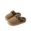 Pantuflas de Algodón para Mujer 2026 Nuevo Estampado de Leopardo para Interiores, Hogar, Exteriores, Suela Gruesa, Elevadoras, Felpa, Media Cubierta, Pantuflas de Invierno para Dama