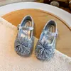 Sapatos de couro para meninas com strass, lantejoulas e franjas, sapatos de princesa, novos sapatos infantis primavera e outono 2026, sapatos baixos para bebês meninas, modernos