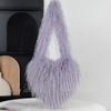 Suministro de Bolsas de Peluche Nuevas con Forma de Corazón de Piel Sintética con Borlas, Bolsos de Hombro Estilo Coreano, Bolsos de Corazón de Amor Modernos y de Moda