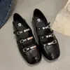 Zapatos planos de mujer estilo francés, punta redonda, color negro mate, nueva colección de otoño 2026, zapatos Mary Jane marrones con hebilla metálica, zapatos pequeños de piel