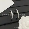 Nuevos Pendientes Chanel Collar de Familia Antigua Pulsera TB Pendientes CD Dior Réplica con Etiquetas Versión Alta Venta al por Mayor de Fábrica