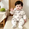 Mameluco Súper Lindo con Capucha para Bebé 2026 Nuevo Modelo Lindo Perro Rayado de Dibujos Animados Traje para Gatear Ropa de Una Pieza para Recién Nacido Moderna