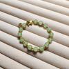 Pulsera de Cristal con Fragmentos de Jade y Mariposa de Nuevo Estilo para Mujer, Pulsera de Girasol de Cristal de Color Caramelo de Nicho, En Stock para Venta al por Mayor en Puestos de Mercado
