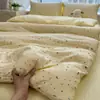Conjunto de Roupa de Cama Macio e Amigo da Pele na Cor Creme, Peça Popular Transfronteiriça, Capa de Edredom Individual, Lençol de Cama para Quarto de Estudante, Conjunto de Roupa de Cama de Quatro Peças