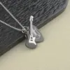 Collar Transfronterizo para Hombre Europeo y Americano Púa de Guitarra de Rock Acero Inoxidable Colgante Hip-Hop Callejero Acero de Titanio Joyería de Moda