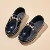 Zapatos de Cuero Estilo Británico para Niños 2026 Primavera y Otoño Nuevos Versión Coreana Zapatos de Cuero Negros Versátiles Retro Slip-On Tendencia