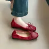 Primer Encuentro Temporada Lazo Suave Otoño Nuevo Estilo Zapatos Planos de Ballet Boca Baja Suela Suave Rollo de Huevo Zapatos Rojos Pequeños Versátiles