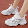 8855 zapatos para niños niñas verano malla transpirable zapatos deportivos niños zapatos blancos niños zapatos de papá estudiantes de primaria blanco correr