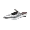 Pantuflas de verano para mujer estilo coreano, modelo nuevo 2026, mules elegantes con tacón de cuña y punta abierta en la espalda, adecuadas para combinar con faldas