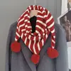 Bonito y Dulce Calentador de Cuello Rayado con Tres Pompones para Mujer, Bufanda Triangular Cálida de Invierno con Colores Contrastantes, Chal para Abrigo para Estudiantes