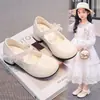 Sapatos de Princesa com Laço de Pérola para Meninas da Moda 2026 Novos Sapatos Doces de Baixo Salto Lolita para Crianças