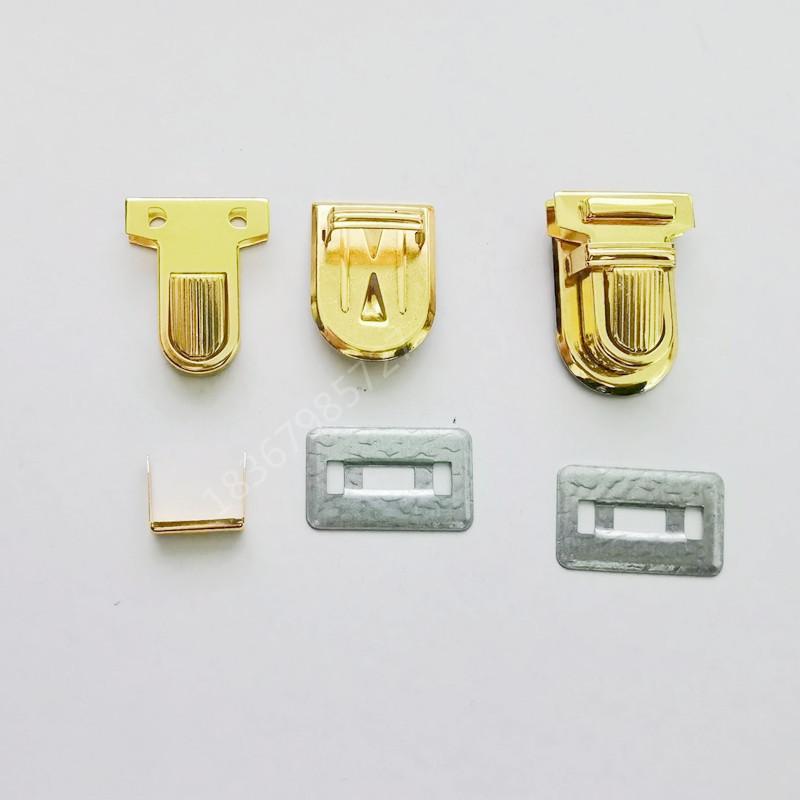 B67BAC42844B058F9F2B227442001A