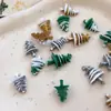 Accesorios para Uñas Navideñas Dibujos Animados Tridimensionales Mixtos Árbol de Navidad Diamantes de Uñas de Resina Accesorios Populares para Uñas Usables Venta al por Mayor