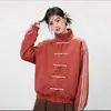 Nova jaqueta de botão estilo chinês com gola alta para homens e mulheres, modelagem solta, esportiva, listrada, com três listras, estilo nacional, toque de alta qualidade, adequada para primavera e outono