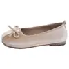 Zapatos de Salón Redondos con Lazo Estilo Hada para Mujer 2026 Otoño Nuevo Versión Coreana Suela Suave Fondo Plano Boca Baja Mocasines Zapatos de Mujer