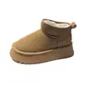 Botas de Nieve de Suela Gruesa para Mujer 2026 Nuevo Estilo de Invierno Botas de Nieve de Caña Corta con Cuero y Piel Integrados, Forradas de Felpa y Engrosadas para Uso en Exteriores