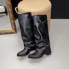 Botas altas negras para mujer, nueva colección primavera 2026, con diseño plisado y fruncido, caña alta, tacón grueso y estilo vaquero occidental.