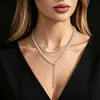 Elegante colar de pérolas em formato de Y com diamantes cintilantes em múltiplas camadas para mulheres, design de nicho da moda estilo coreano corrente para clavícula acessório de pescoço em formato de Y