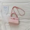 Bolso de hombro de lunares moderno estilo coreano único, bolso de mano pequeño exquisito, bolso cruzado de moda y elegante para el trabajo y los desplazamientos