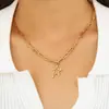 Collar de Cadena de Clip de Papel Elegante con Colgante de Estrella de Cinco Puntas Asimétrica de Moda Europea y Americana Joyería Personalizada de Moda Regalo de Vacaciones para Mujeres