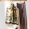 Pañuelo de Seda Sintética para Mujer, Moda Verano 2026 Nuevo Versátil Tacto de Alta Gama, Pañuelo Estampado 100% Poliéster, Regalo para Mamá