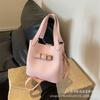 Bolso de Mano Pequeño Moderno y Elegante para Mujer 2026 Nuevo Diseño de Nicho Bolso de Hombro de Moda Bolso Cruzado Tipo Cubo para Dama
