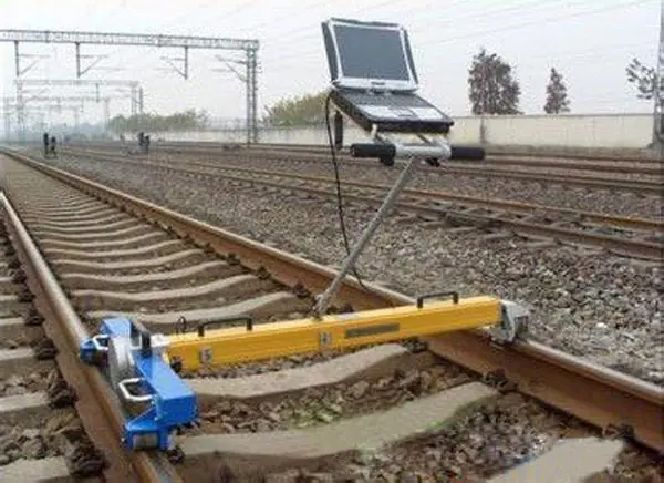 轨道检查仪3.jpg