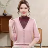 Roupas de Inverno 2026 para Mães, Blusa Dois em Um, Novo Estilo Chinês, Fashion, Rejuvenescedora, Suéter de Tricô Quente de Manga Longa para Mulheres de Meia-Idade e Idosas