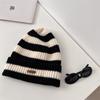 Sombrero de lana cálido de invierno para mujer, sombrero de pila grueso coreano a rayas de color contrastante, sombrero de punto, circunferencia de cabeza grande, cara pequeña